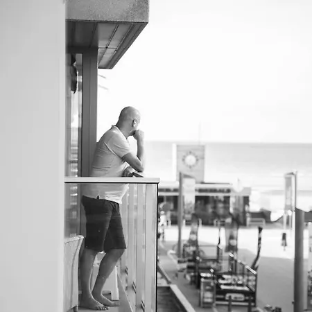 Carpe Diem Noguchi 201- Adults Only *